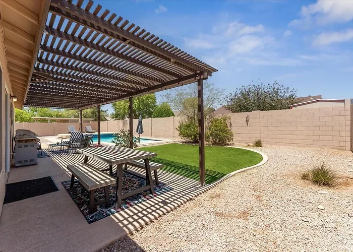 Holiday home Peaceful Desert Oasis With Salt Pool, Hot Tub And Baja Deck *